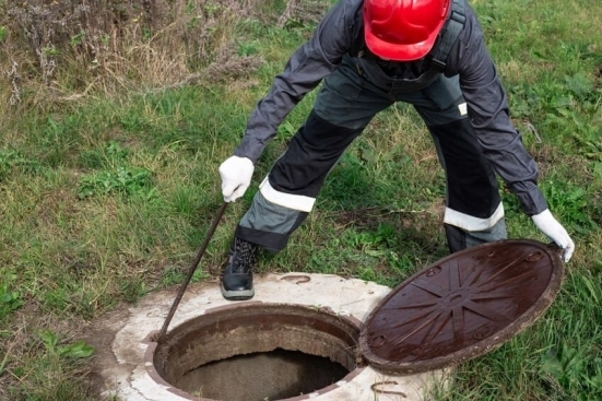 Limpieza de alcantarillado en Almería